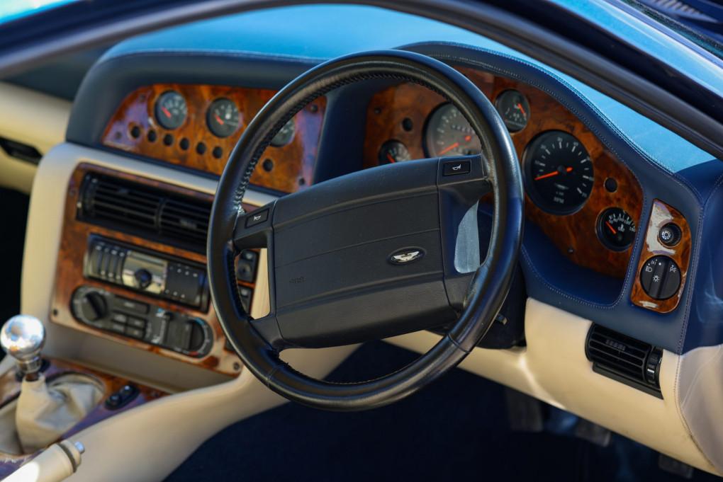 1994 Aston Martin Vantage