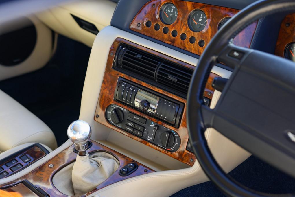 1994 Aston Martin Vantage