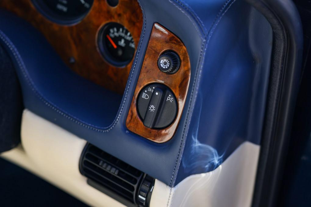 1994 Aston Martin Vantage