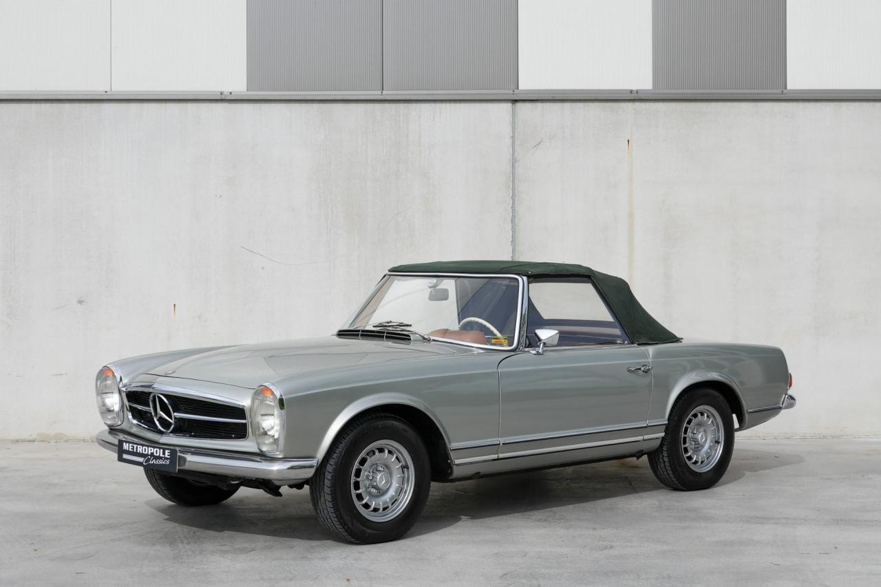 1971 Mercedes - Benz 280SL Pagoda