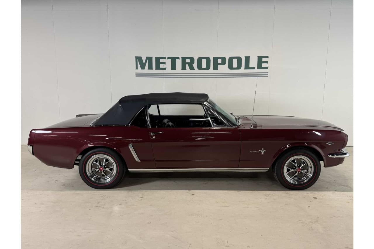 1965 Ford 260 Mustang Convertible
