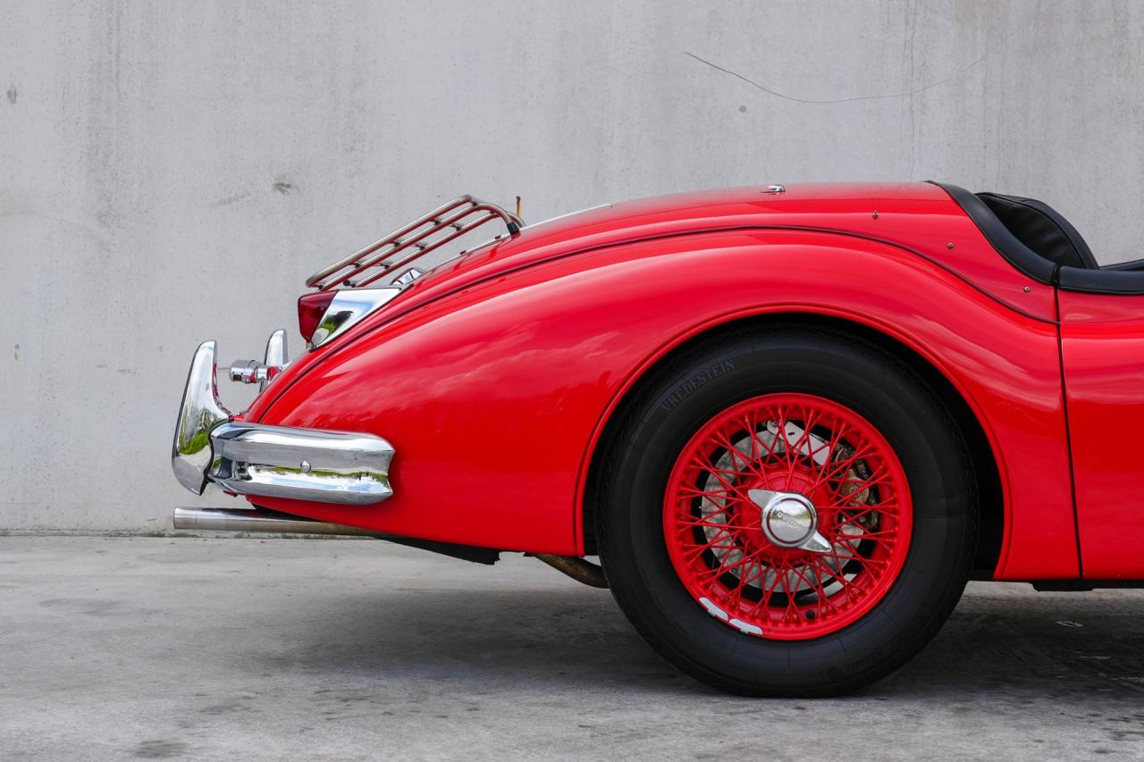 1954 Jaguar XK140 SE OTS