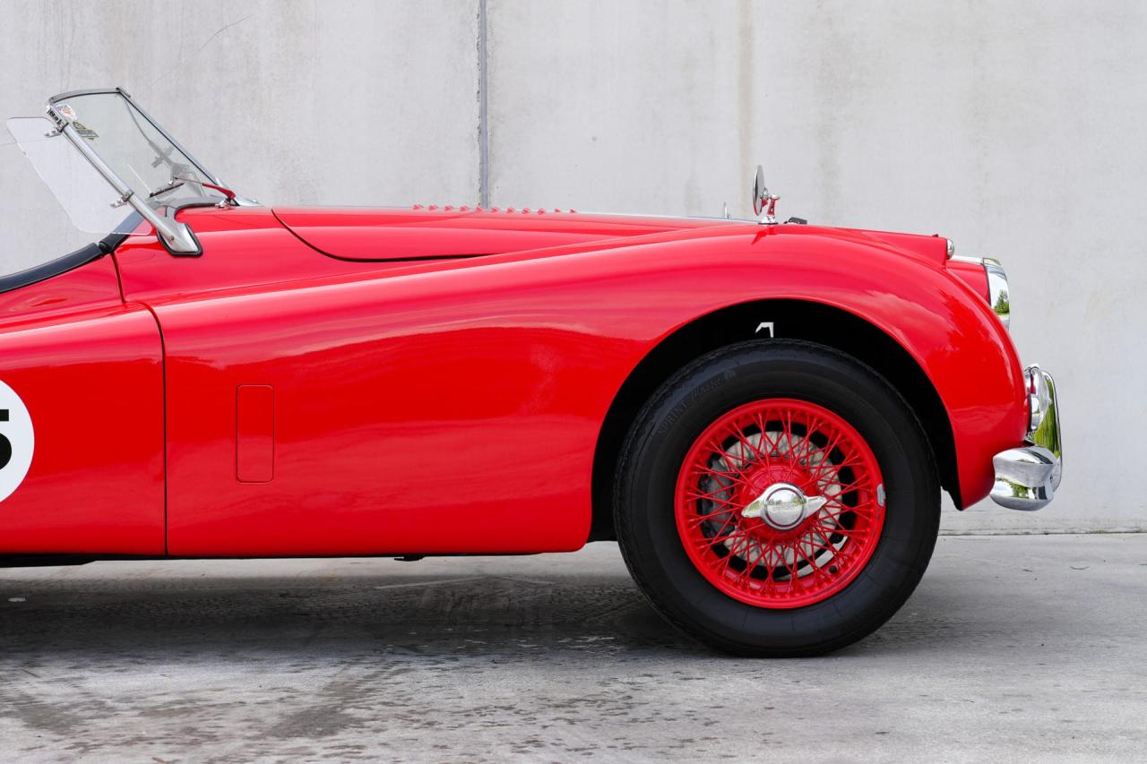 1954 Jaguar XK140 SE OTS