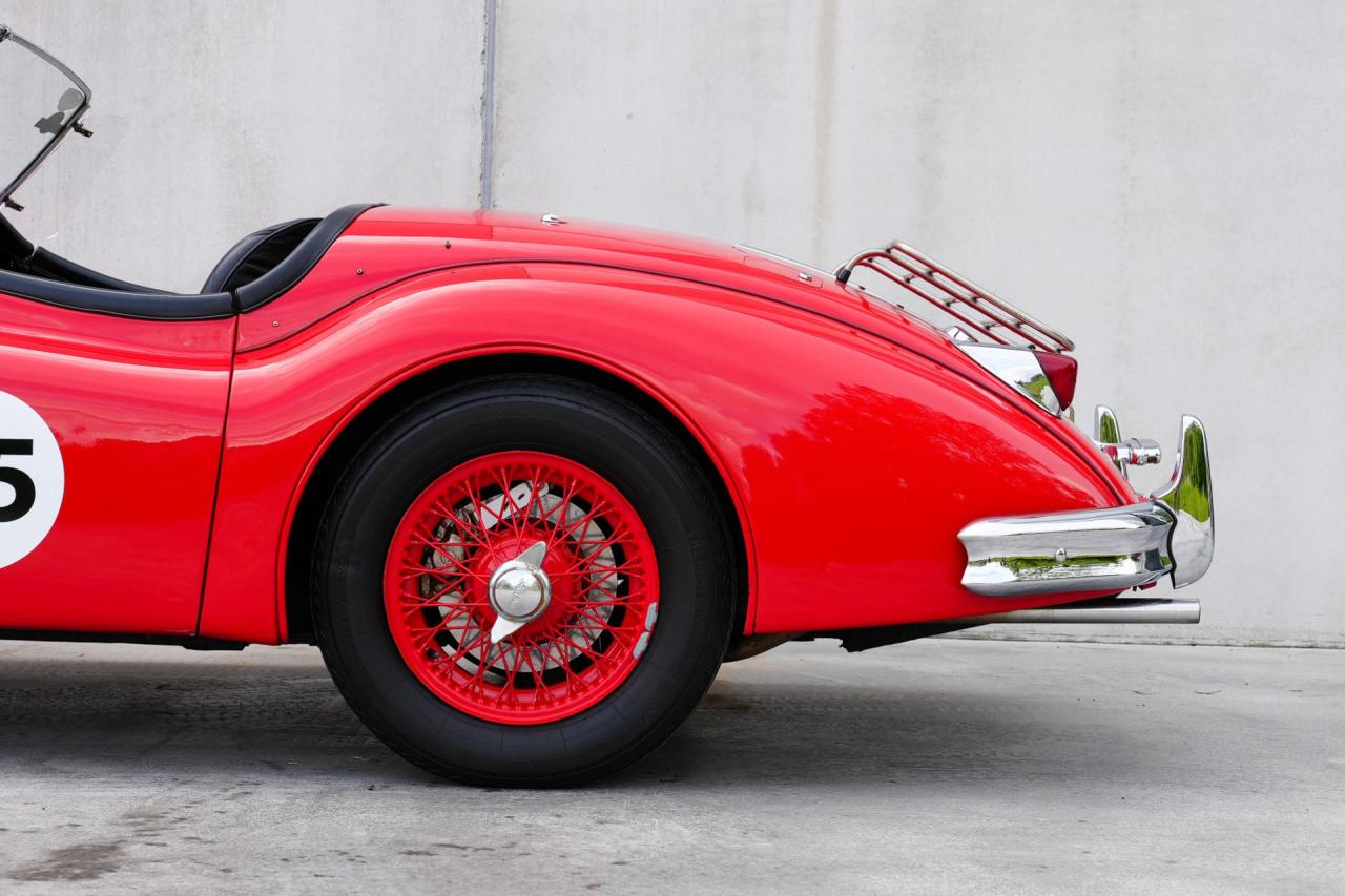 1954 Jaguar XK140 SE OTS