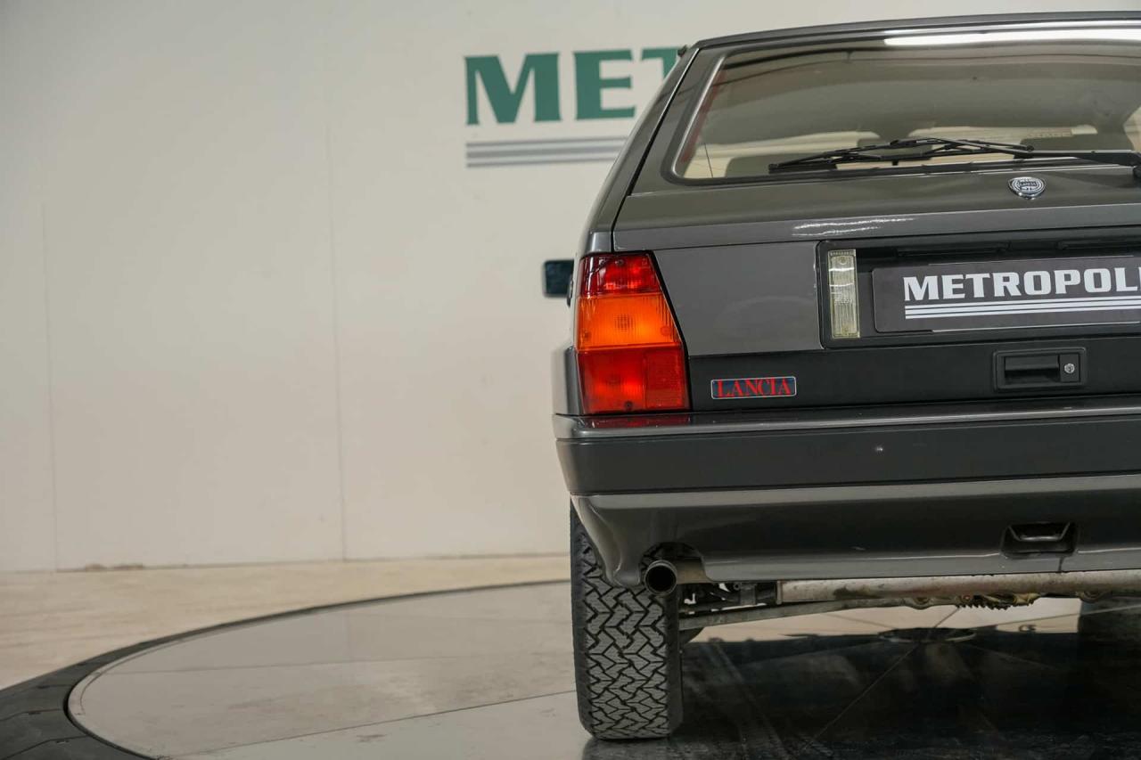 1988 Lancia Delta Integrale HF