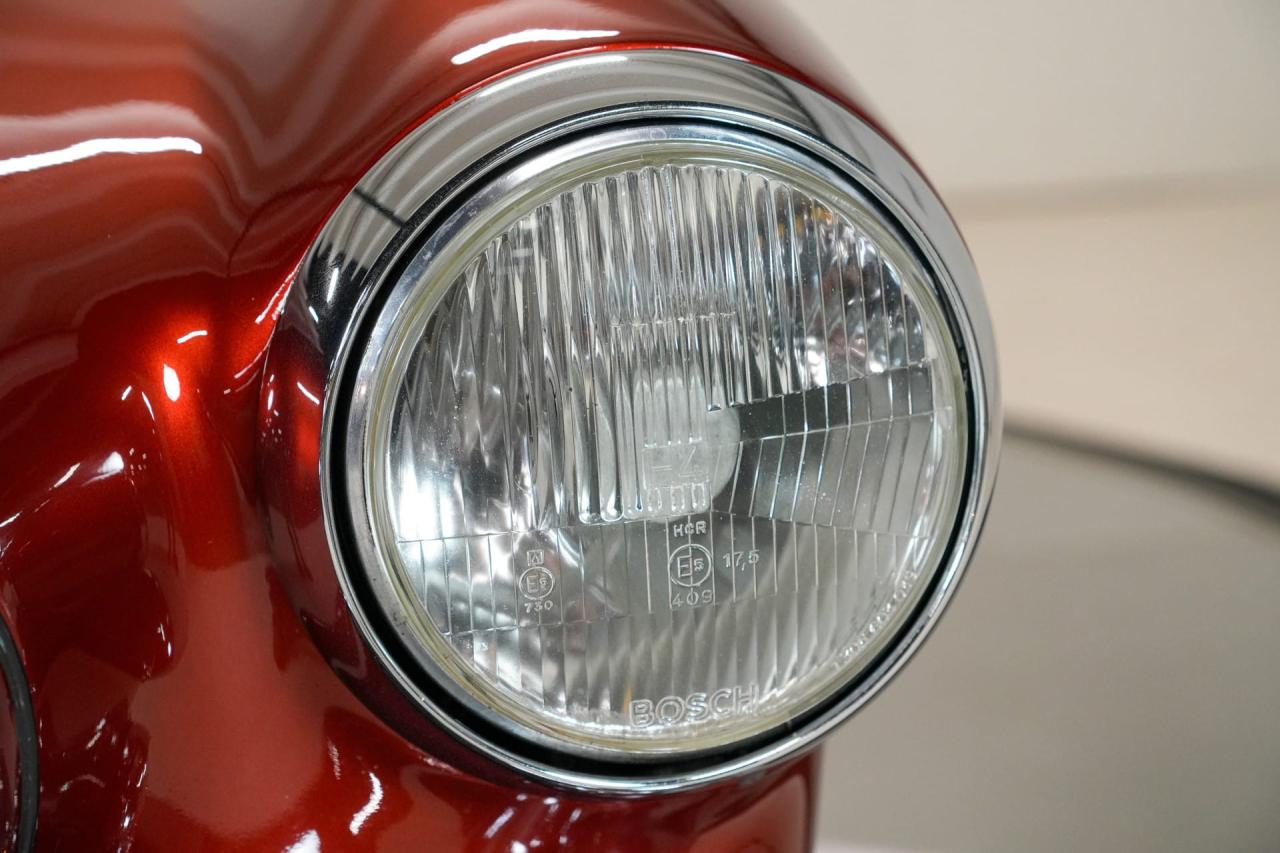 1970 Volvo P 1800 E