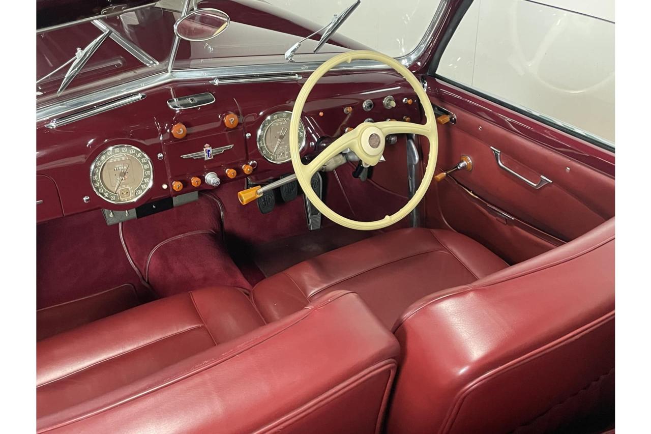 1949 Alfa Romeo 6C 2500 Passo Corto Super Sport Cabriolet by Pinin Farina