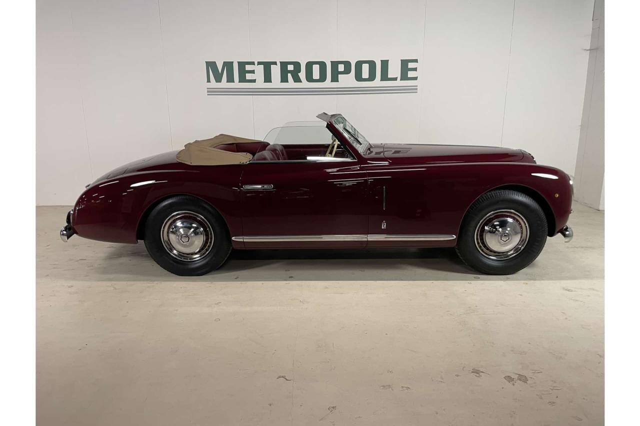 1949 Alfa Romeo 6C 2500 Passo Corto Super Sport Cabriolet by Pinin Farina