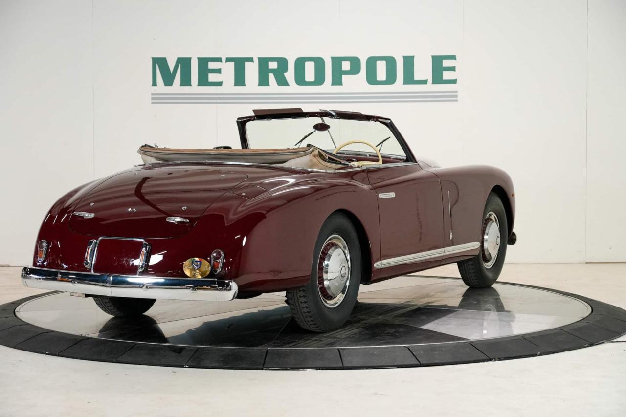 1949 Alfa Romeo 6C 2500 Passo Corto Super Sport Cabriolet by Pinin Farina