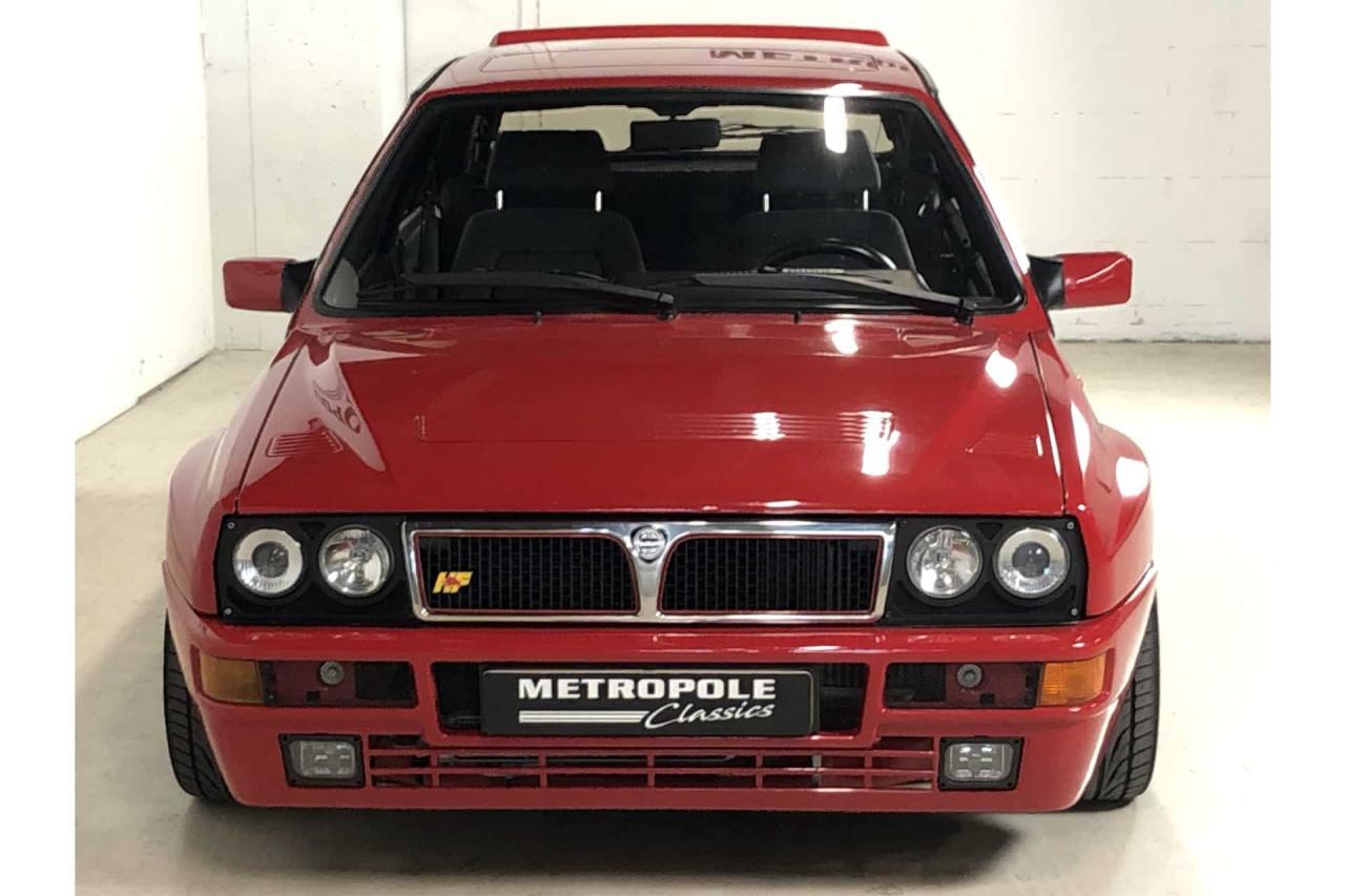 1992 Lancia Delta HF Integrals