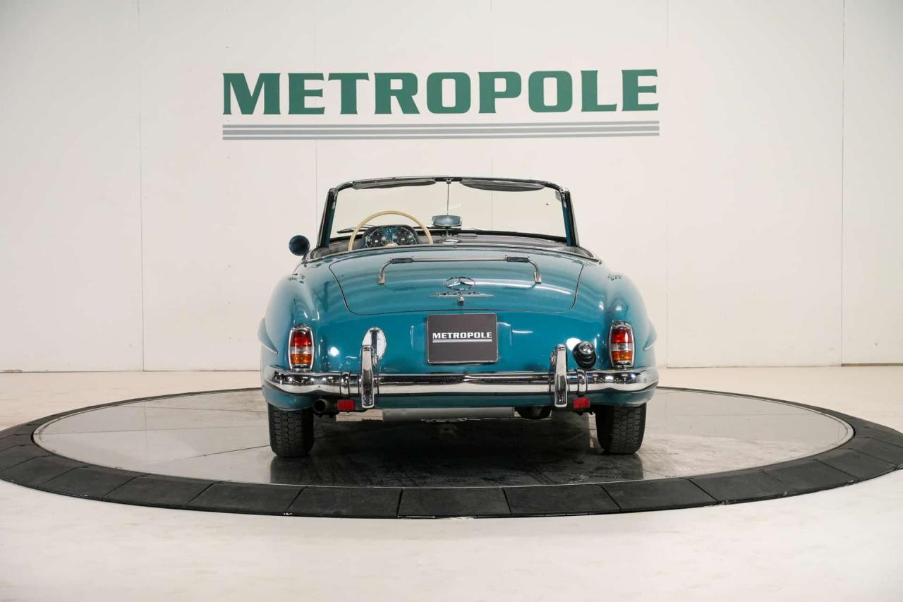 1960 Mercedes - Benz 190 SL