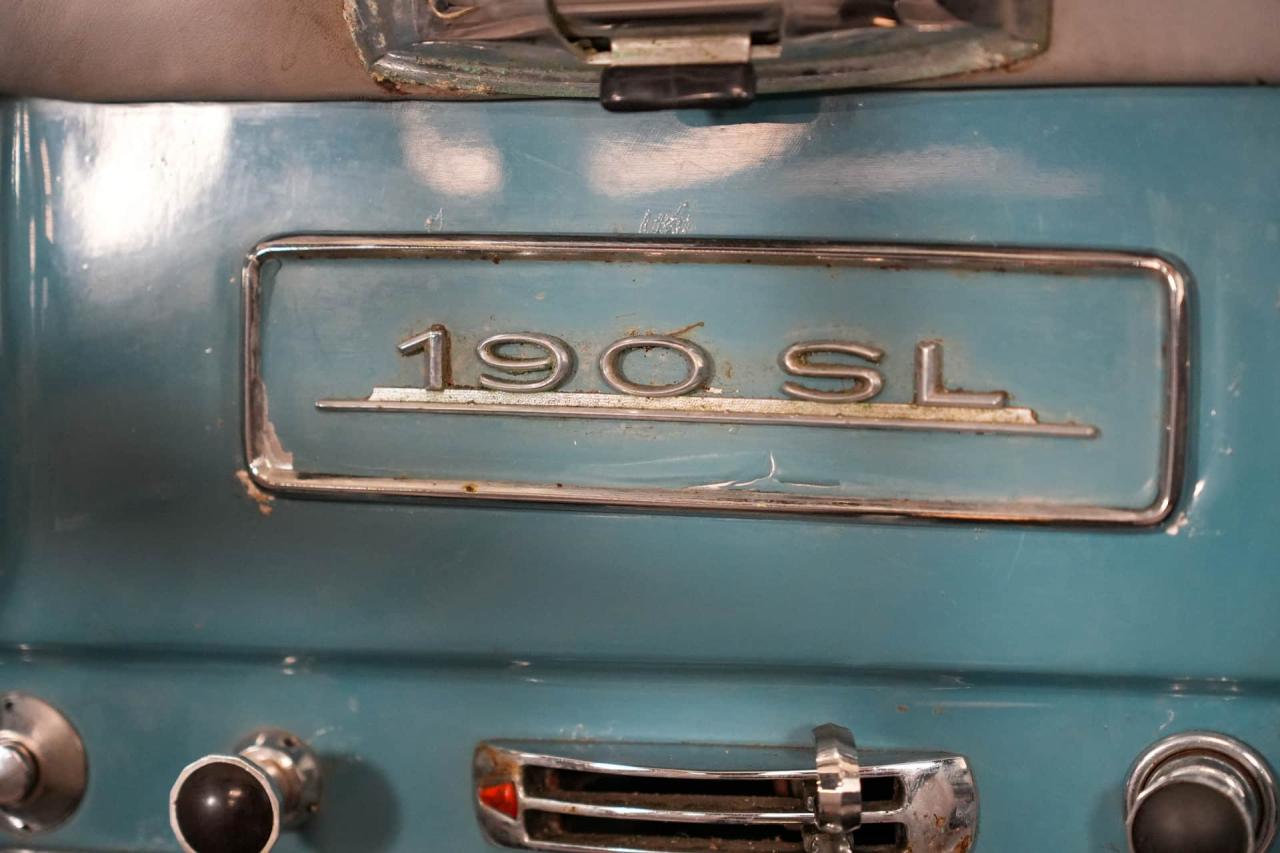 1960 Mercedes - Benz 190 SL