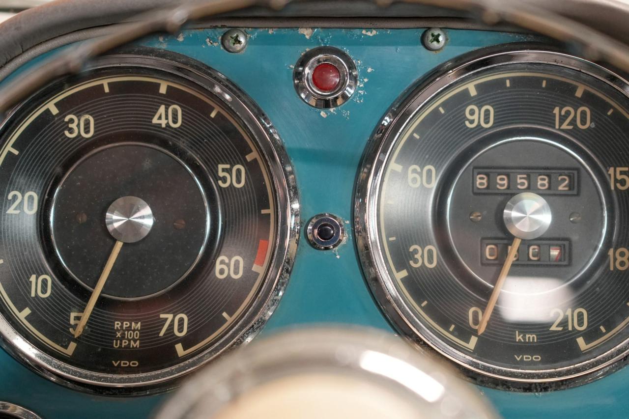 1960 Mercedes - Benz 190 SL