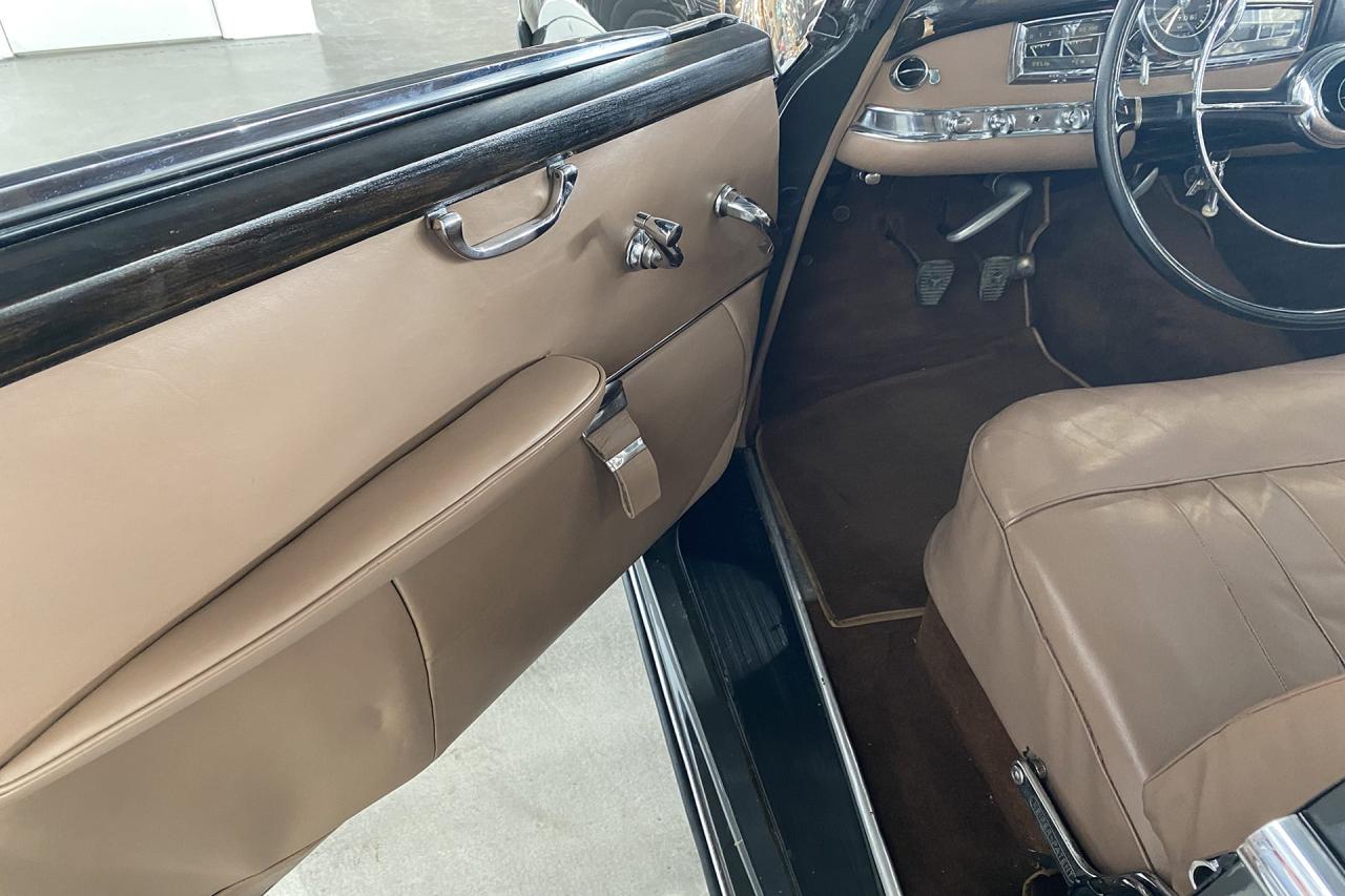 1953 Mercedes - Benz 300 D