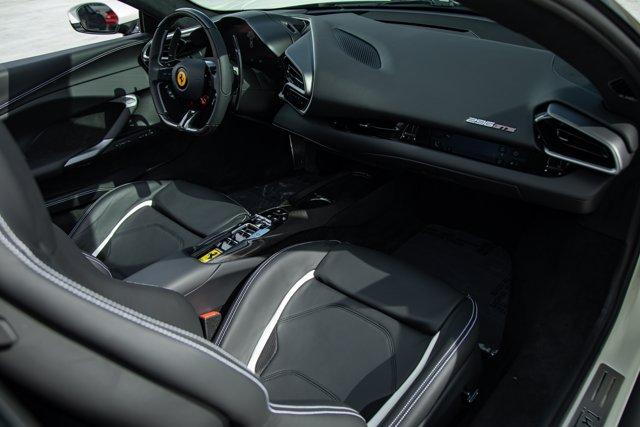 2025 Ferrari 296 GTS