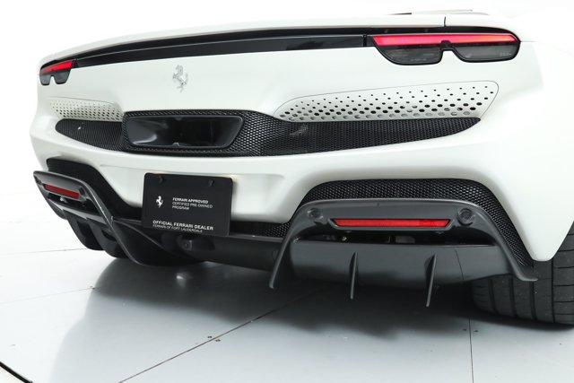 2025 Ferrari 296 GTS