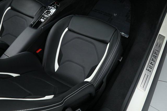 2025 Ferrari 296 GTS