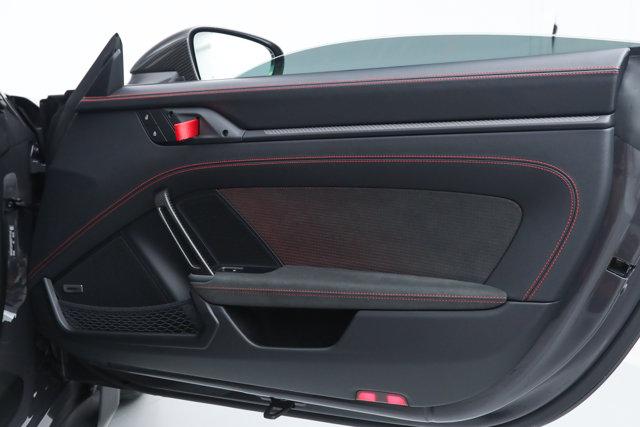 2025 Porsche 911