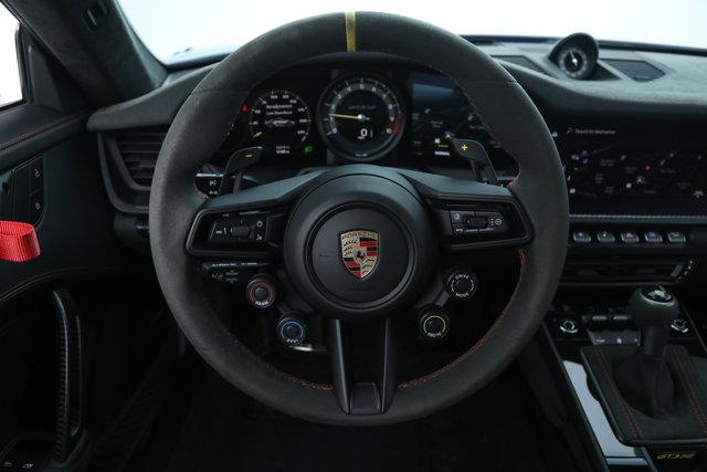 2025 Porsche 911