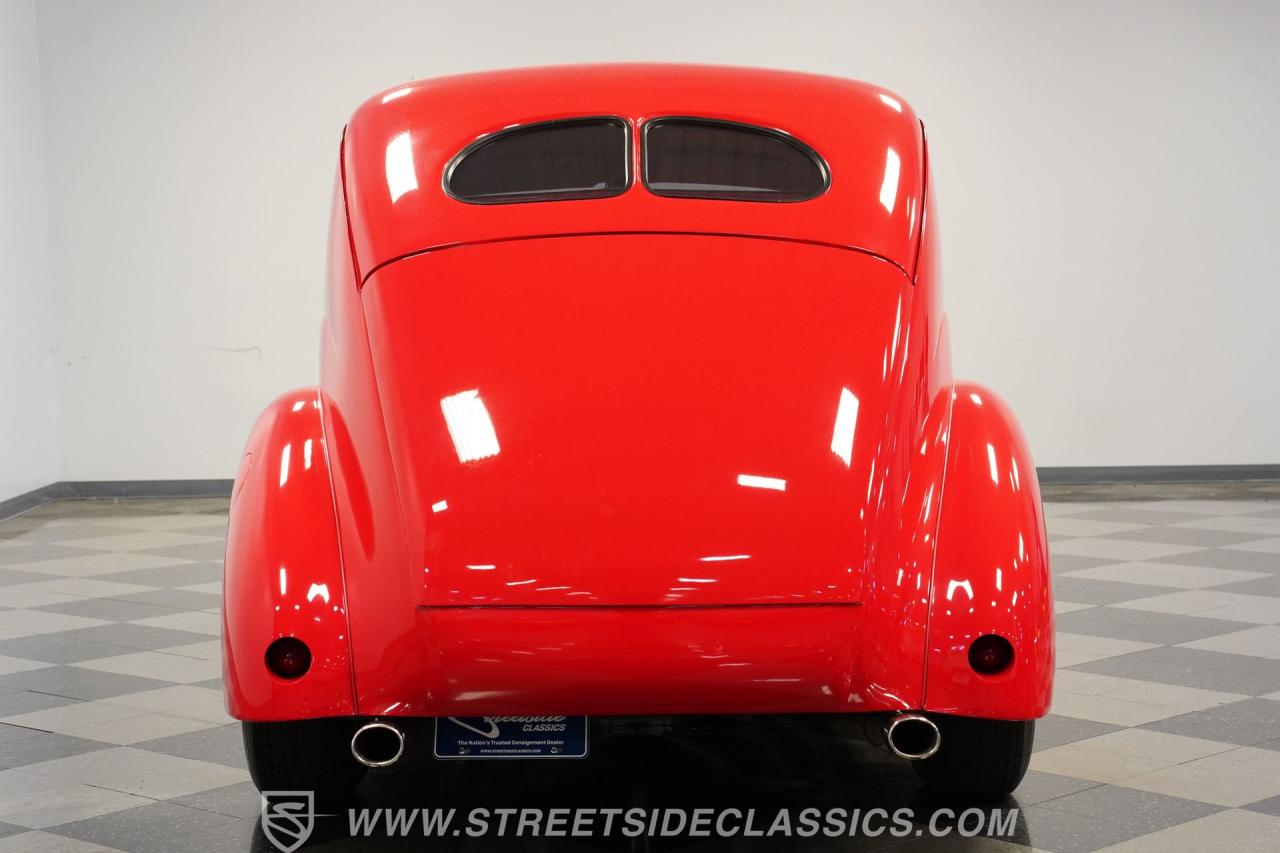 1940 Ford Tudor Streetrod