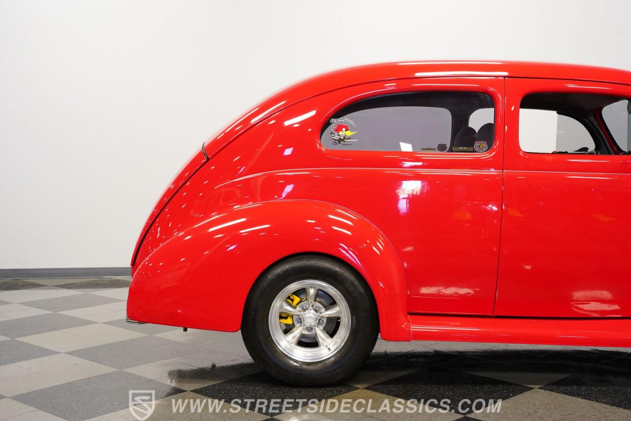 1940 Ford Tudor Streetrod
