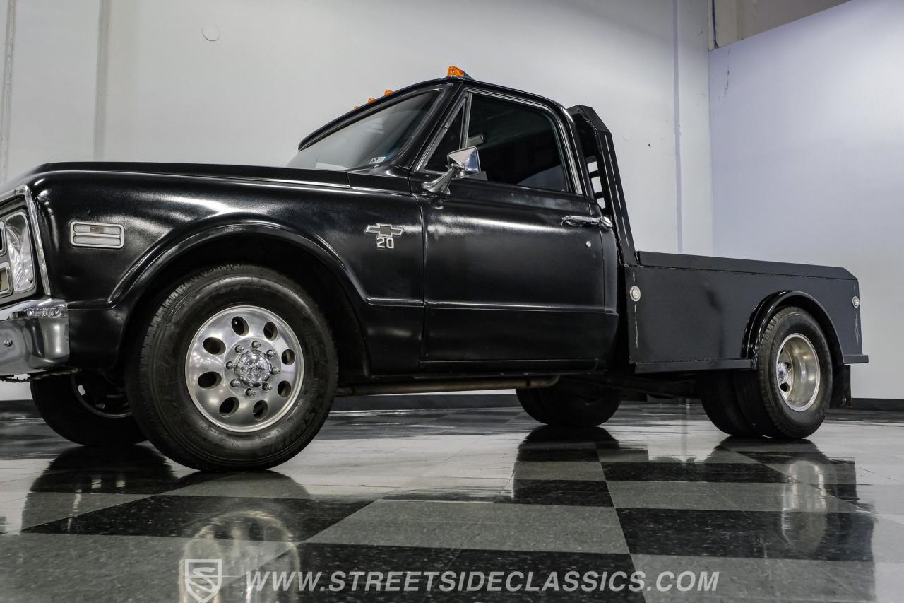 1968 Chevrolet C20 Flatbed Dually