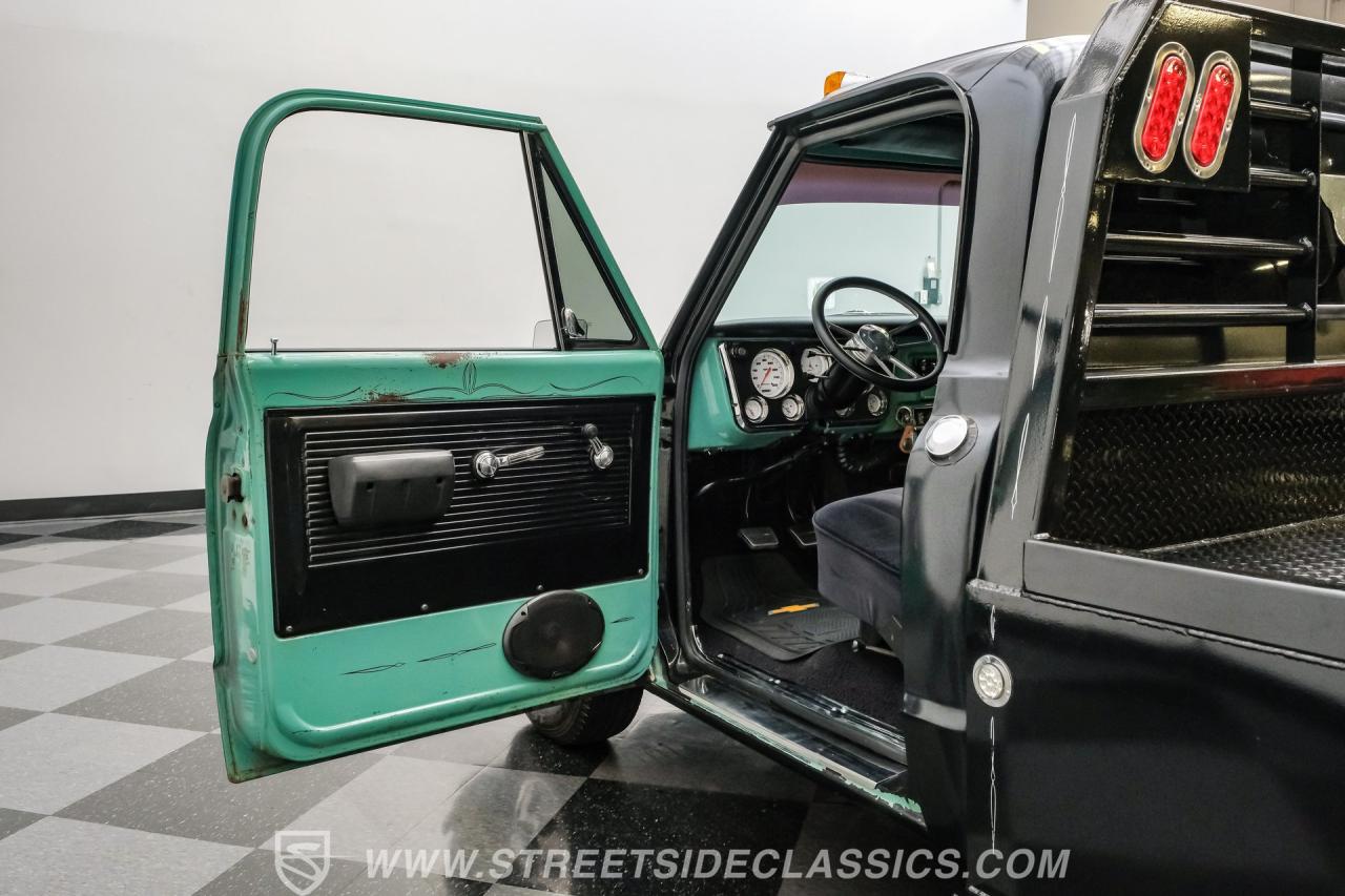 1968 Chevrolet C20 Flatbed Dually