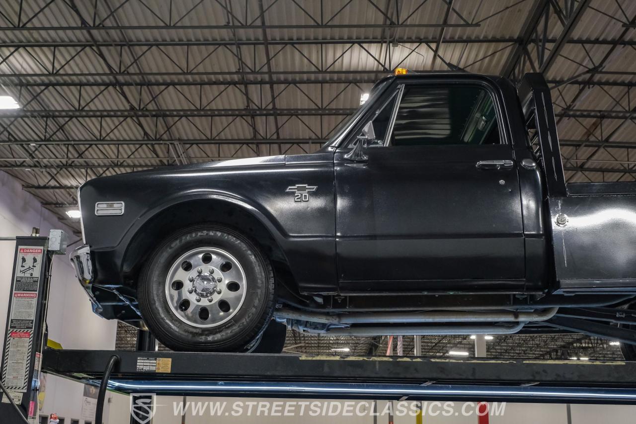 1968 Chevrolet C20 Flatbed Dually
