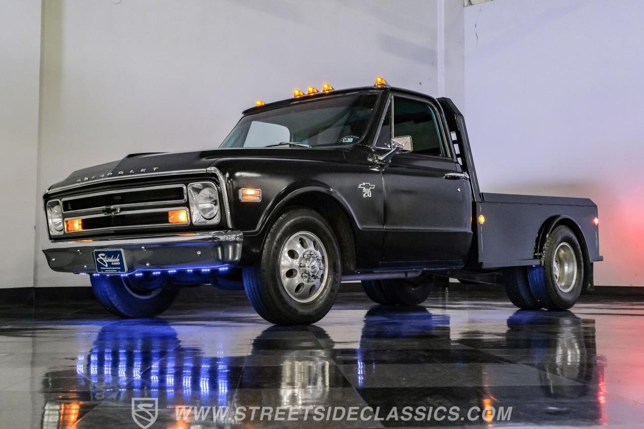 1968 Chevrolet C20 Flatbed Dually