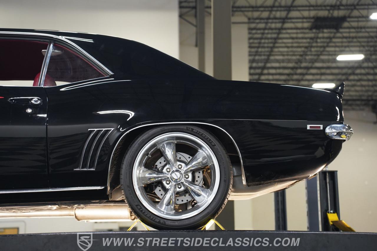 1969 Chevrolet Camaro SS Tribute 502 Restomod