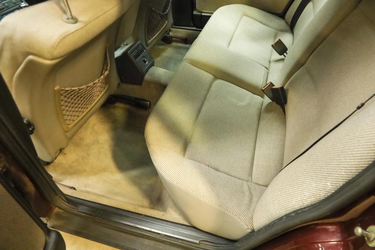 1990 Audi 100 Quattro &ldquo;The 5-Cylinder in Zyclamrot Metallic&rdquo;