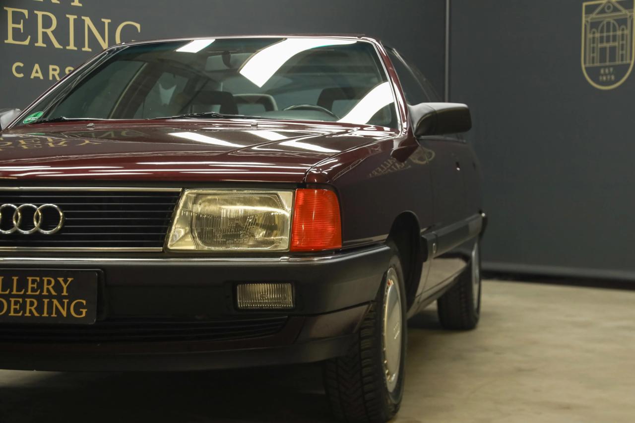 1990 Audi 100 Quattro &ldquo;The 5-Cylinder in Zyclamrot Metallic&rdquo;