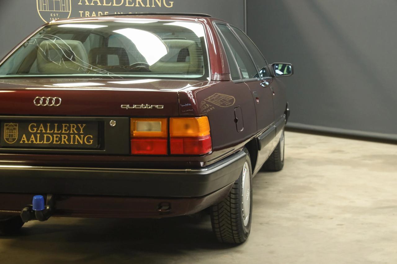 1990 Audi 100 Quattro &ldquo;The 5-Cylinder in Zyclamrot Metallic&rdquo;