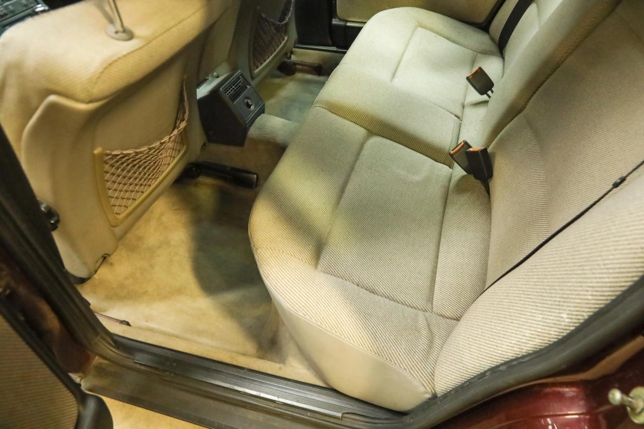 1990 Audi 100 Quattro &ldquo;The 5-Cylinder in Zyclamrot Metallic&rdquo;