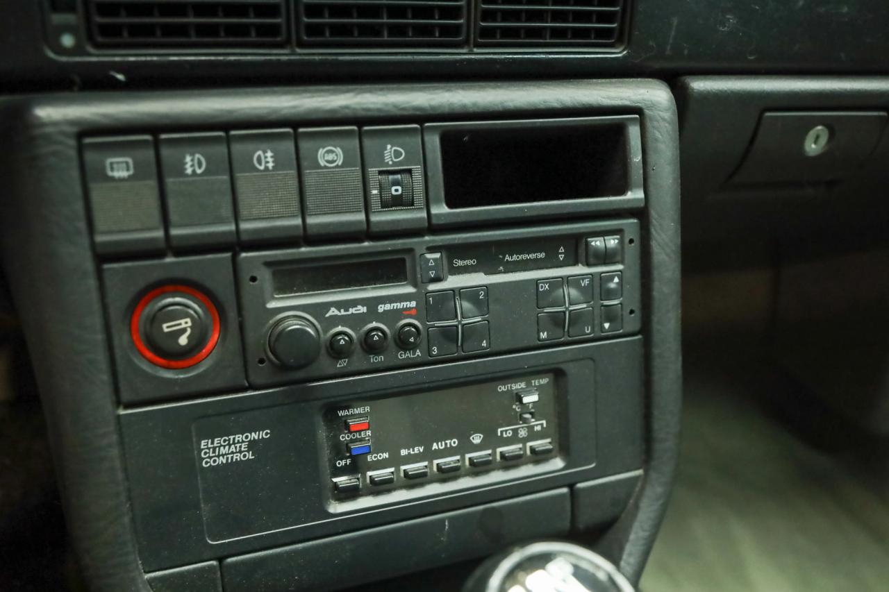 1990 Audi 100 Quattro &ldquo;The 5-Cylinder in Zyclamrot Metallic&rdquo;