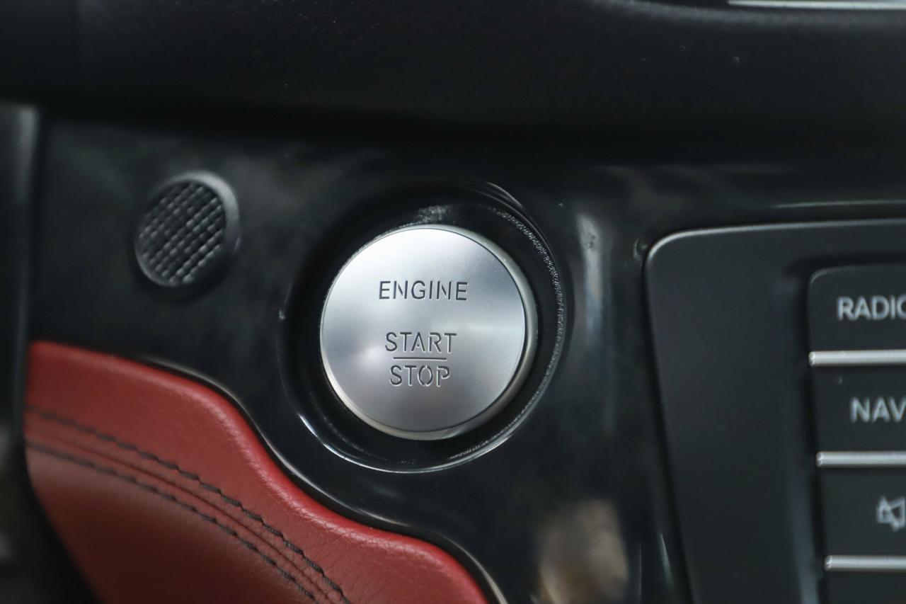 2018 Mercedes - Benz SL550