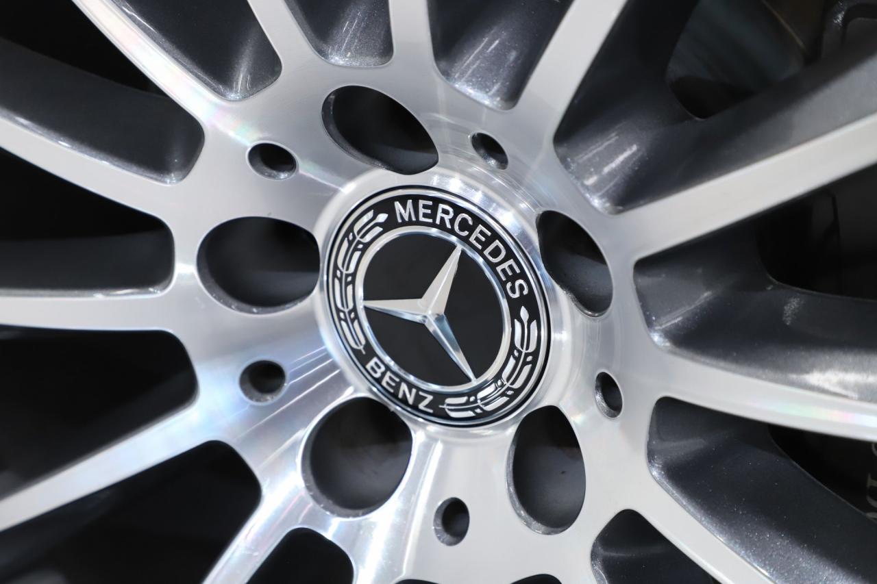 2018 Mercedes - Benz SL550