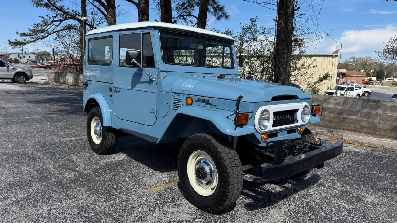 1970 Toyota FJ40 Restomod