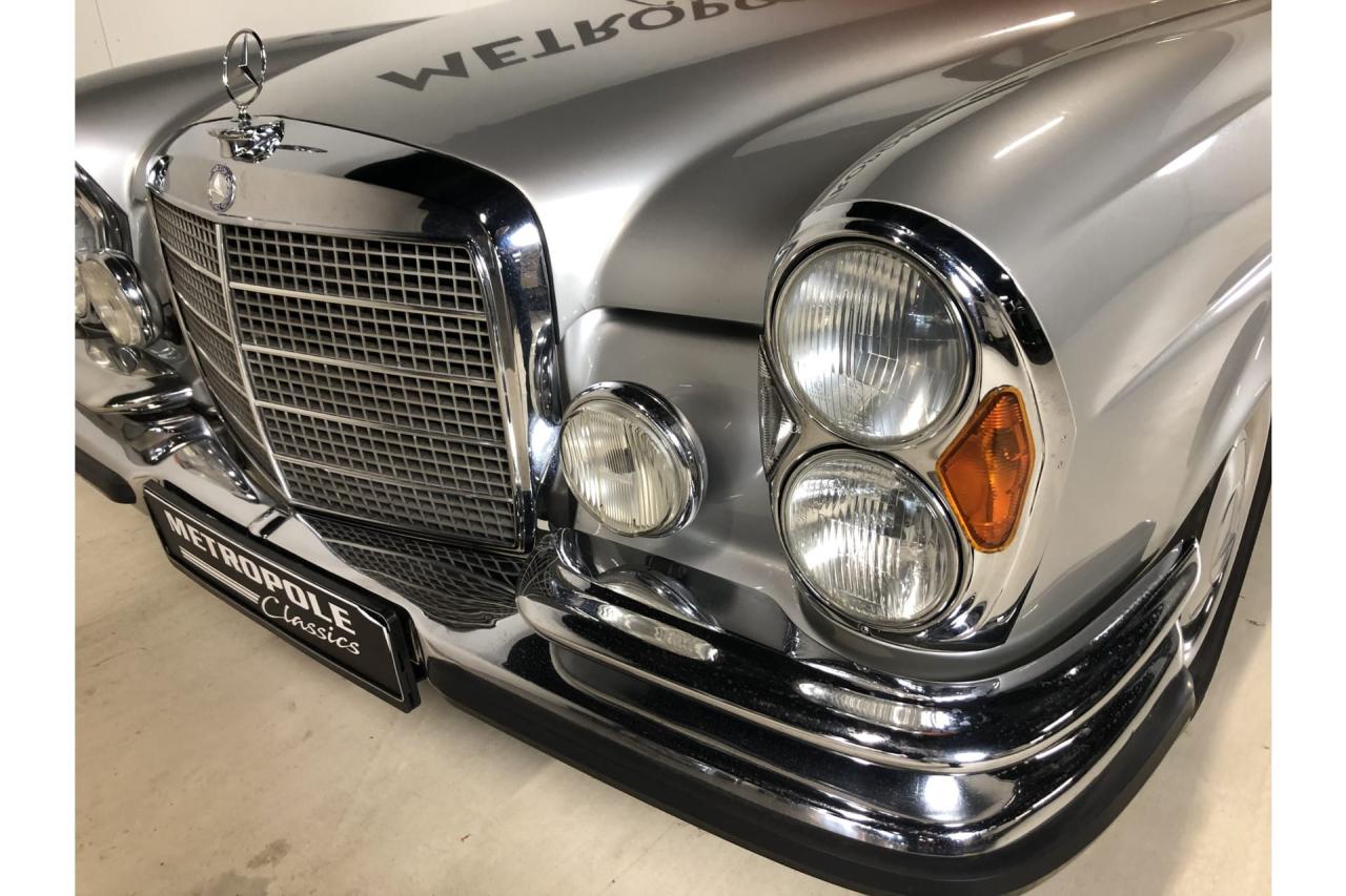 1970 Mercedes - Benz 280 SE 3.5 CABRIOLET