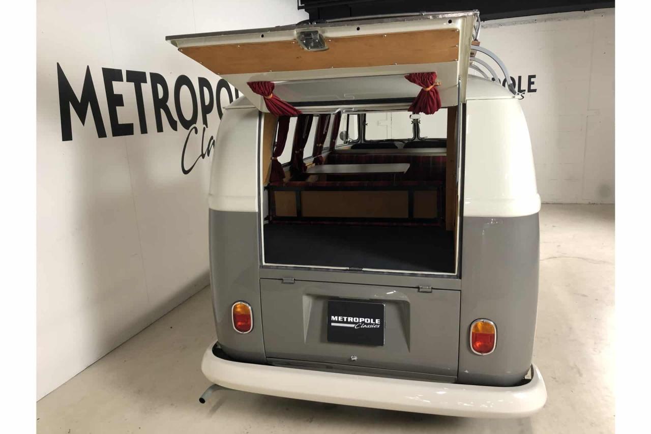 1963 Volkswagen T1 Camper