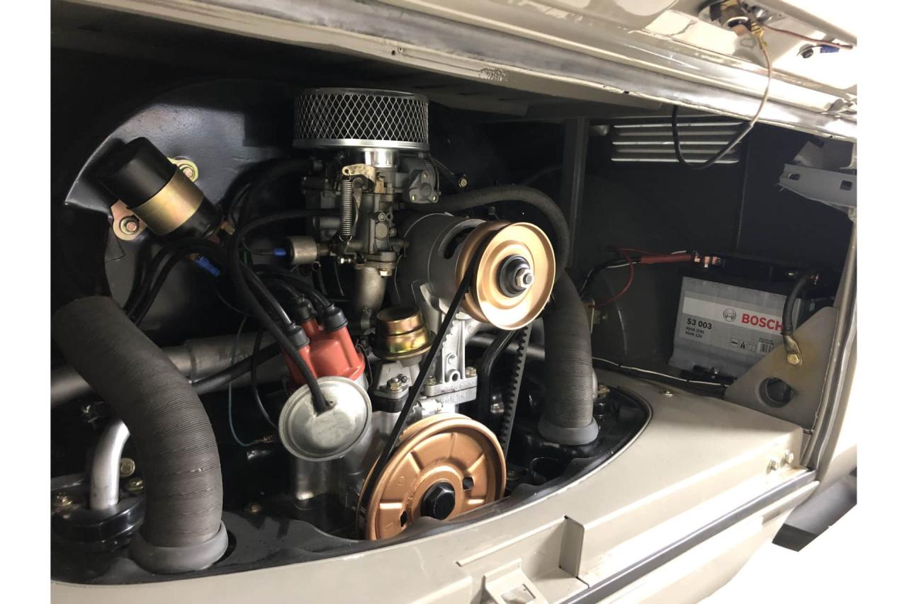 1963 Volkswagen T1 Camper
