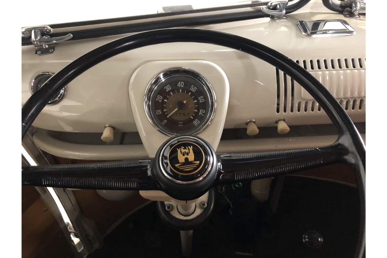 1963 Volkswagen T1 Camper
