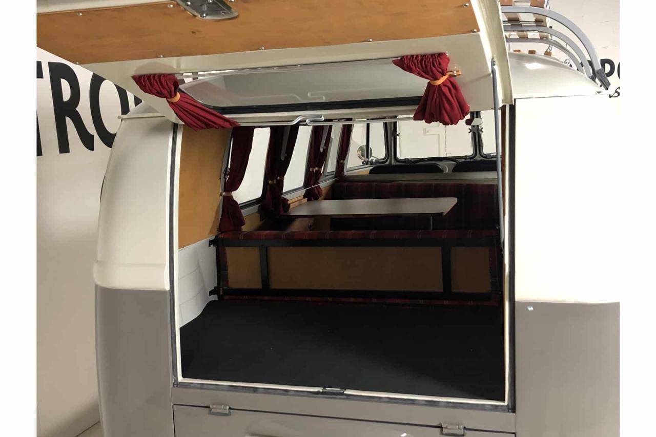 1963 Volkswagen T1 Camper