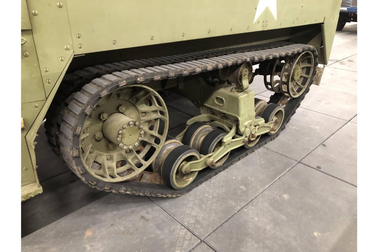 1943 AC M3 Half Trk