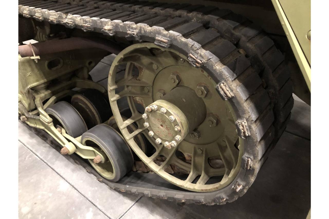 1943 AC M3 Half Trk