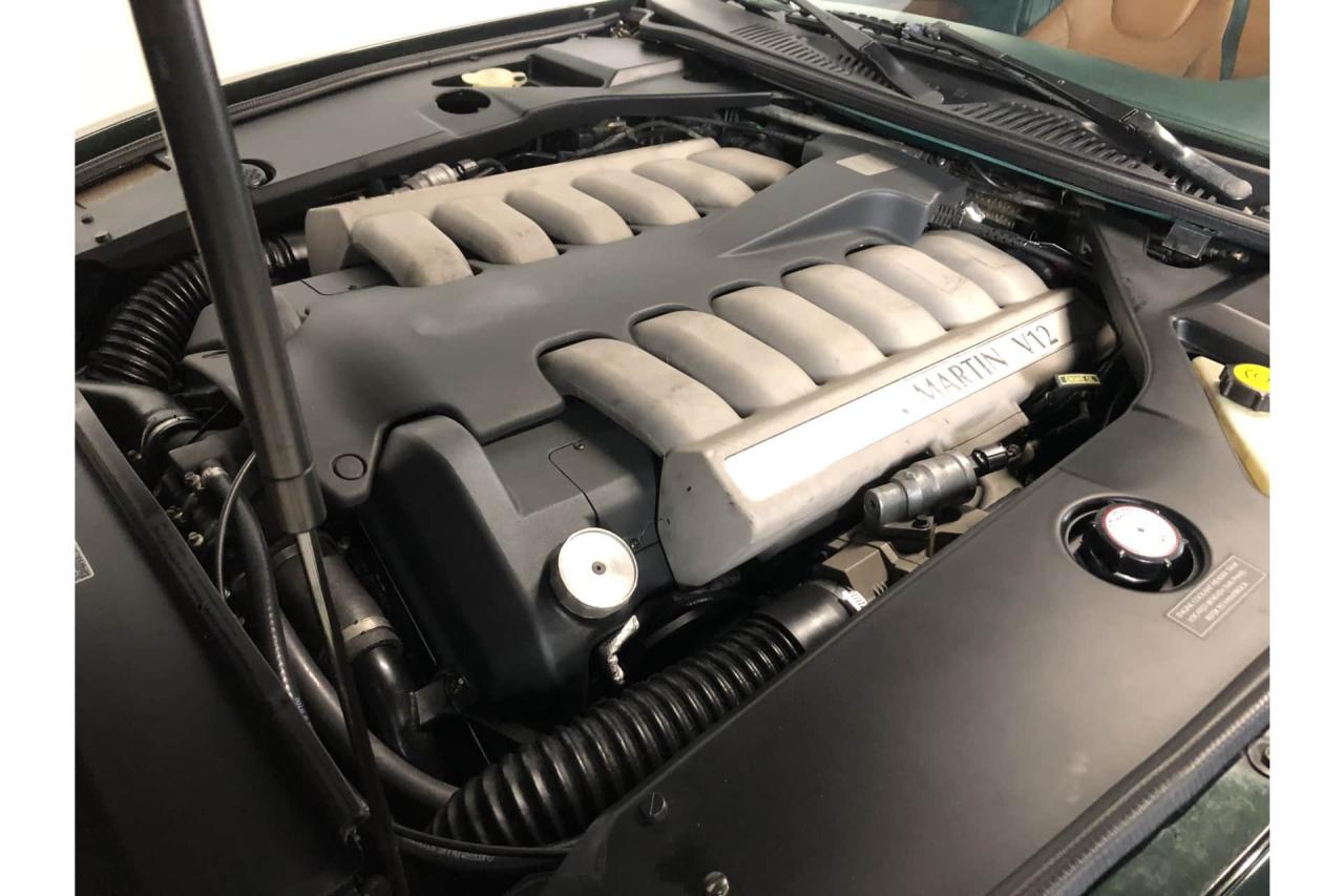 2000 Aston Martin DB7 Vantage V12