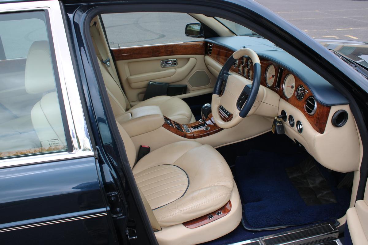 2001 Bentley ARNAGE RED LABEL AUTO