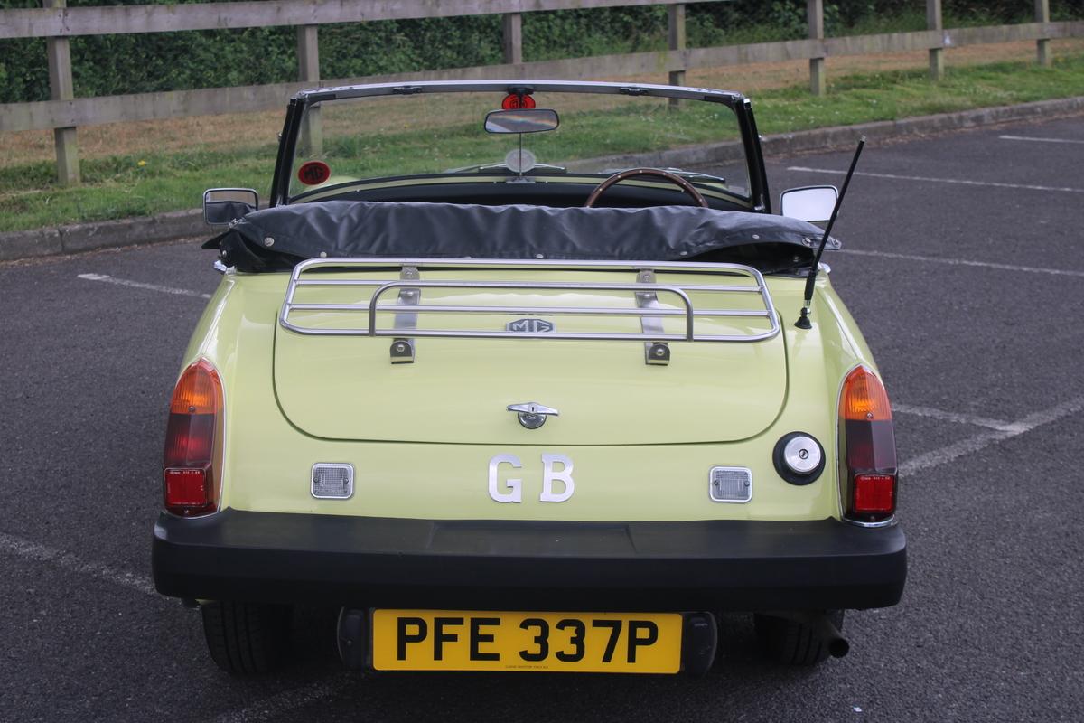 1976 MG Midget 1500