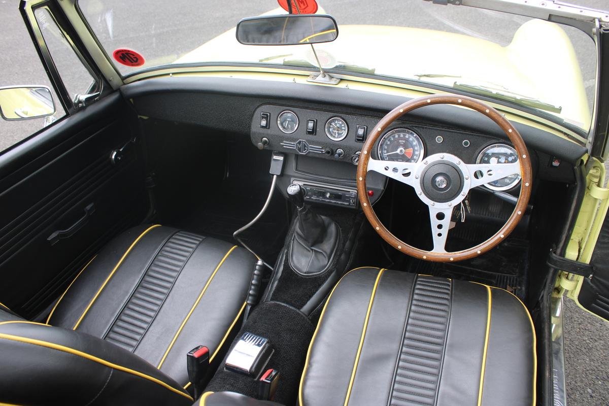 1976 MG Midget 1500