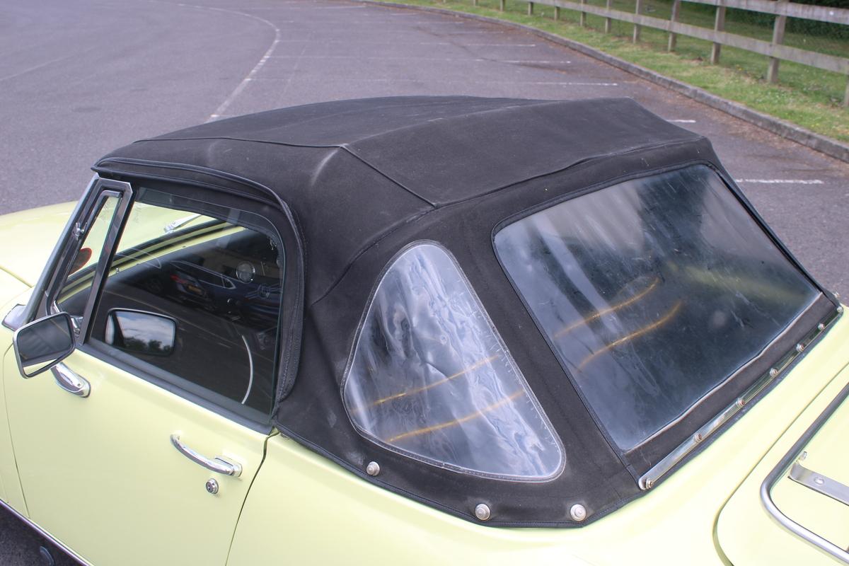 1976 MG Midget 1500